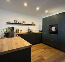 Haus zum Mieten in Halle (Saale) 1.950,00 € 150 m²