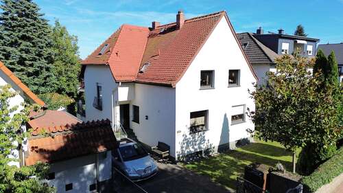 Foto - Haus zum Kaufen in Bad Homburg 1.350.000,00 € 200 m²