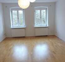 Wohnung zum Mieten in Regensburg 1.000,00 € 115 m²
