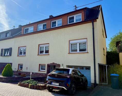 Foto - Haus zum Kaufen in Wadgassen 349.000,00 € 210 m²