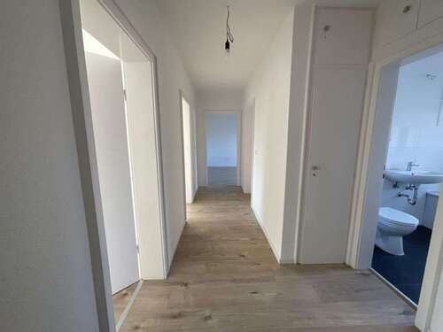 Foto - Wohnung zum Mieten in Wilhelmshaven 479,00 € 66.26 m²