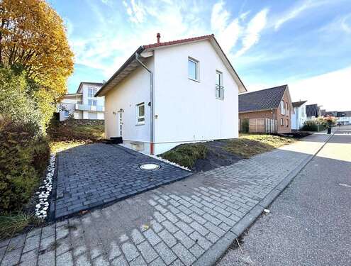 Foto - Haus zum Kaufen in Walzbachtal 479.000,00 € 131 m²