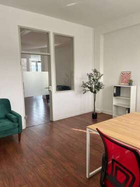Foto - Büro in Neuss 650,00 € 45 m² - 650,00&nbsp;EUR Kaltmiete, ca.&nbsp; 45,00&nbsp;m&sup2;