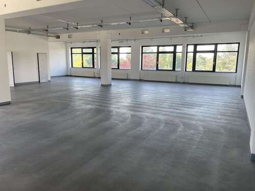 Foto - Büro in Berlin-Hellersdorf 1.832,00 € 268 m²