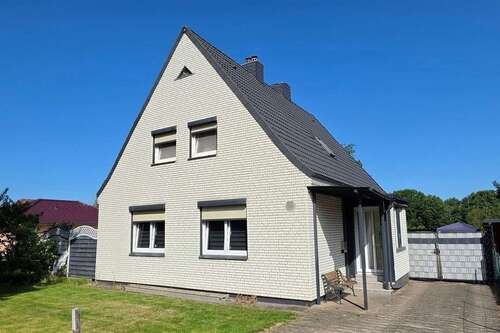 Foto - Haus zum Kaufen in Geestland 269.000,00 € 126 m²