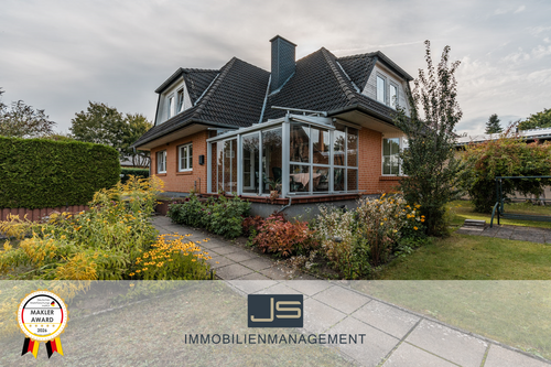 Foto - Haus zum Kaufen in Neustrelitz 329.000,00 € 153 m²