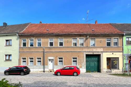 Foto - Haus zum Kaufen in Buttstädt 85.000,00 € 200 m²
