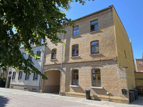 Foto - Wohnung zum Mieten in Bitterfeld-Wolfen Bitterfeld 640,00 € 75 m²