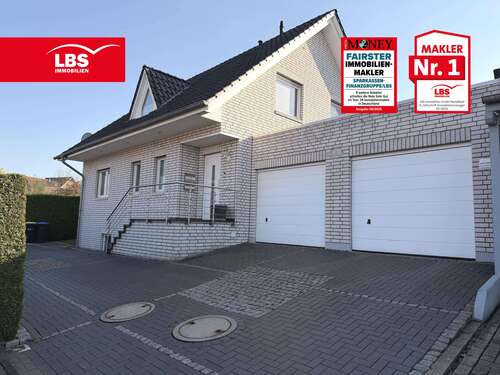 Foto - Haus zum Kaufen in Hille 429.000,00 € 156 m²