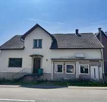 Haus zum Kaufen in Roth 65.000,00 € 140 m²
