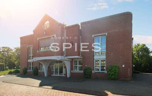 Foto - Büro in Bremen 1.365,00 € 182 m²