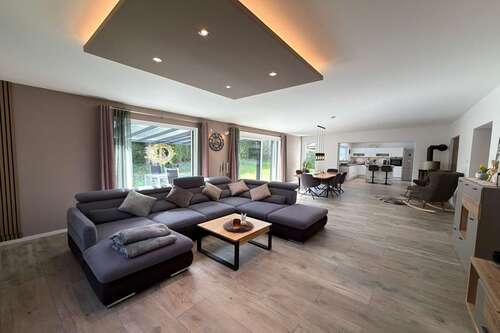 Foto - Haus zum Kaufen in Diedorf 899.000,00 € 178.26 m²