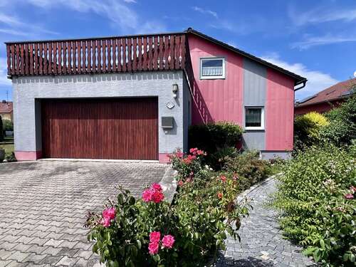 Foto - Haus zum Kaufen in Teublitz 399.000,00 € 216 m²