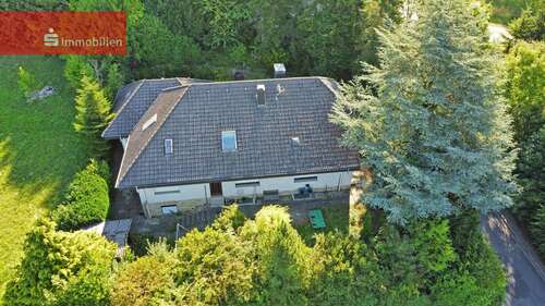 Foto - Haus zum Kaufen in Tann 240.000,00 € 198 m²