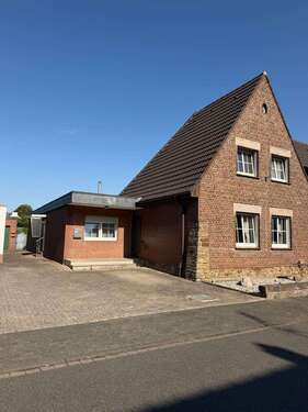 Foto - Haus zum Kaufen in Viersen 295.000,00 € 167.98 m²
