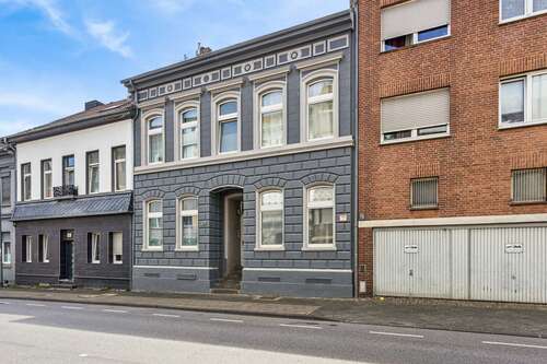 Foto - Haus zum Kaufen in Mönchengladbach 419.000,00 € 289 m²