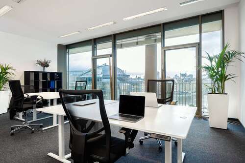 Foto - Büro in Köln 3.600,00 € 69 m² - 3.600,00&nbsp;EUR Kaltmiete, ca.&nbsp; 69,00&nbsp;m&sup2;