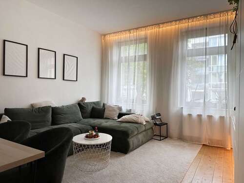 Foto - Wohnung zum Mieten in Halle 513,00 € 52.36 m²