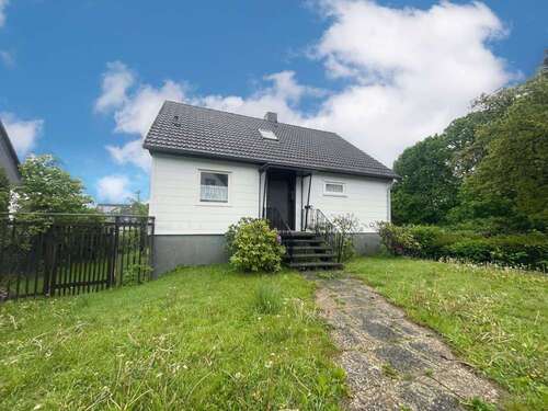 Foto - Haus zum Kaufen in Salzhemmendorf 99.000,00 € 92 m²