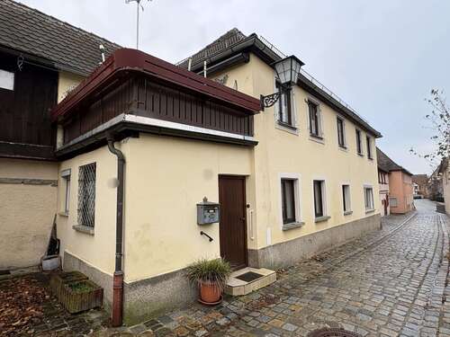 Foto - Haus zum Kaufen in Weißenburg 220.000,00 € 101 m²