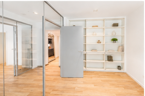 Foto - Büro in Köln 610,00 € 17 m² - 610,00&nbsp;EUR Kaltmiete, ca.&nbsp; 17,00&nbsp;m&sup2;