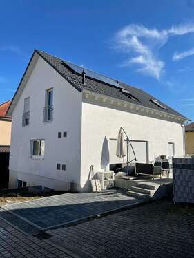 Foto - Haus zum Kaufen in Birkenfeld 699.000,00 € 234.7 m²