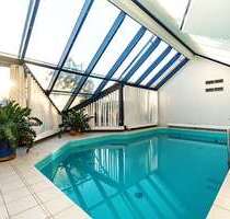 Haus zum Kaufen in Solms 890.000,00 € 301.24 m²