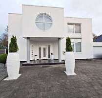 Haus zum Kaufen in Oldenburg 759.000,00 € 198.58 m²