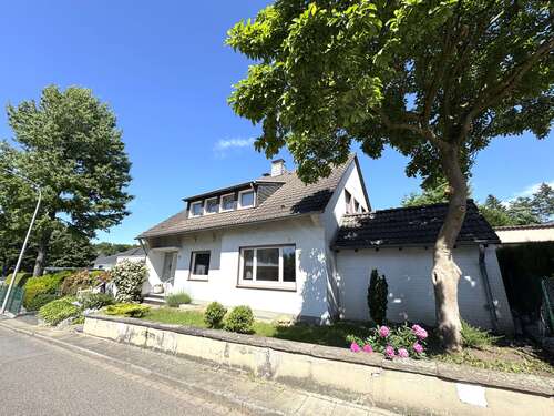 Foto - Haus zum Kaufen in Haan 484.000,00 € 150 m²