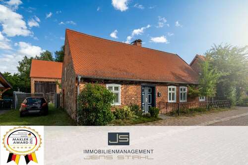 Foto - Haus zum Kaufen in Wredenhagen 195.000,00 € 90 m²