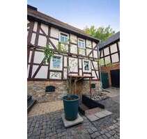 Haus zum Kaufen in Lohra 215.000,00 € 260 m²