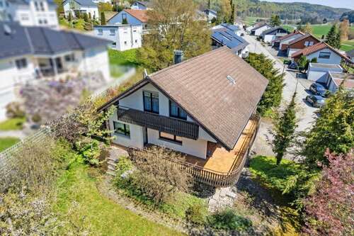Foto - Haus zum Kaufen in Burladingen 309.000,00 € 234 m²