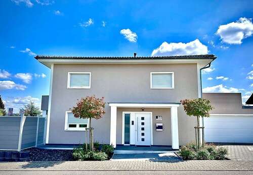 Foto - Haus zum Kaufen in Birkenfeld 1.190.000,00 € 250 m²