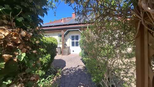 Foto - Haus zum Kaufen in Hameln 229.000,00 € 128 m²