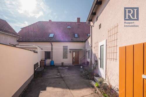 Foto - Haus zum Kaufen in Rimpar 249.000,00 € 187 m²