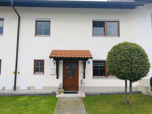 Foto - Haus zum Kaufen in Ortenburg 329.000,00 € 140 m²