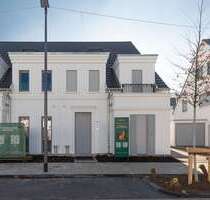 Haus zum Mieten in Duisburg 3.550,00 € 172.17 m²