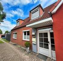 Haus zum Kaufen in Bad Schwartau 220.000,00 € 110.97 m²
