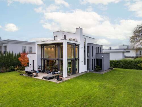 Foto - Haus zum Kaufen in Groß Glienicke 2.950.000,00 € 330 m²