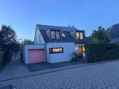 Haus zum Kaufen in Hürth 1.100.000,00 € 178 m²
