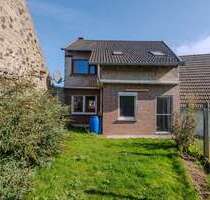 Haus zum Kaufen in Kruft 265.000,00 € 212 m²