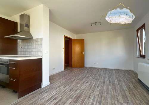 Foto - Wohnung zum Mieten in Wiernsheim 470,00 € 38 m²