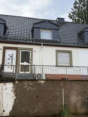 Foto - Haus zum Kaufen in Schmelz 98.000,00 € 85 m²