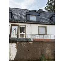 Haus zum Kaufen in Schmelz 98.000,00 € 85 m²