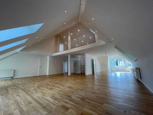 Foto - Wohnung zum Mieten in Carlsberg 1.495,00 € 193 m²