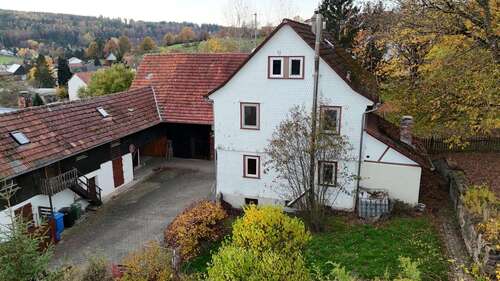 Foto - Haus zum Kaufen in Michelstadt 320.000,00 € 192 m²