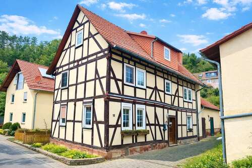 Foto - Haus zum Kaufen in Ringgau 80.000,00 € 150 m²