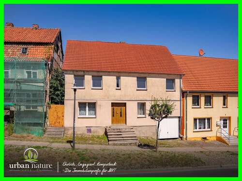 Foto - Haus zum Kaufen in Richtenberg 105.000,00 € 140 m²