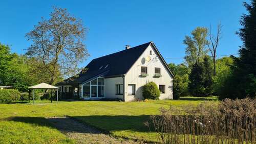 Foto - Haus zum Kaufen in Voerde 759.000,00 € 215 m²