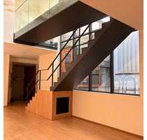 Wohnung zum Mieten in Zwickau 2.400,00 € 360 m²